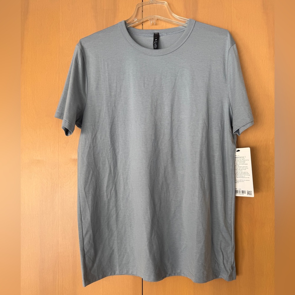 Men’s Lululemon Fundamental Tee